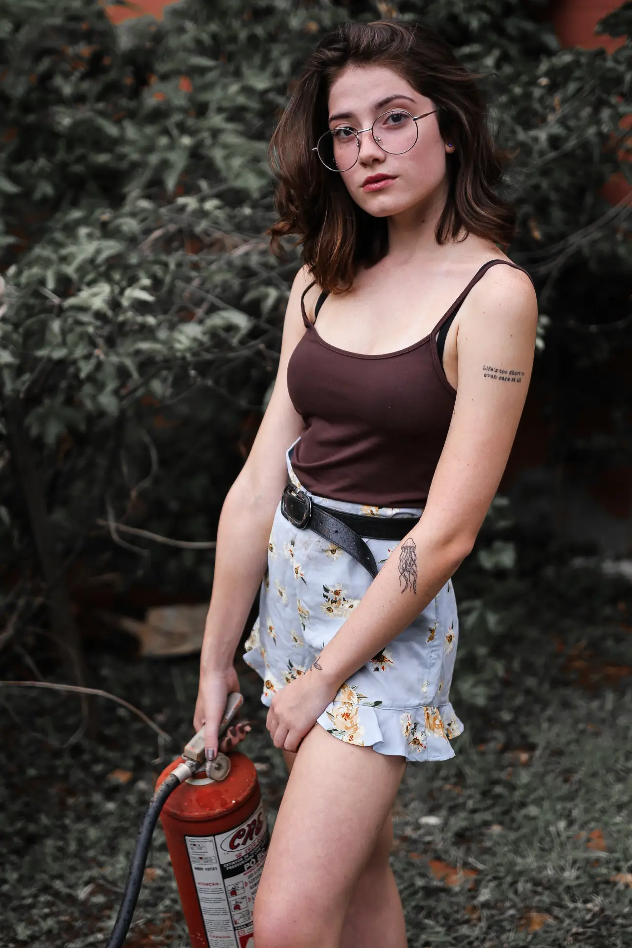Sleeveless Solid Brown Top - Image 3